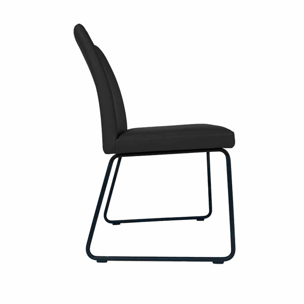 Ronald Schmitt –Stuhl mit Kufen CLEO RST 235 | Bezug Leder schwarz, Gestell schwarz
